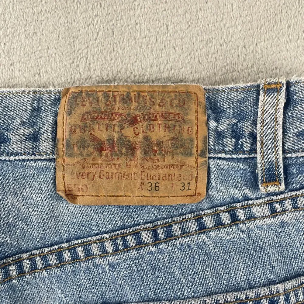 Vintage Levis 550 Jeans Men‎ 33 (Fits 34x30) Blue Relaxed Fit Tapered USA Grunge